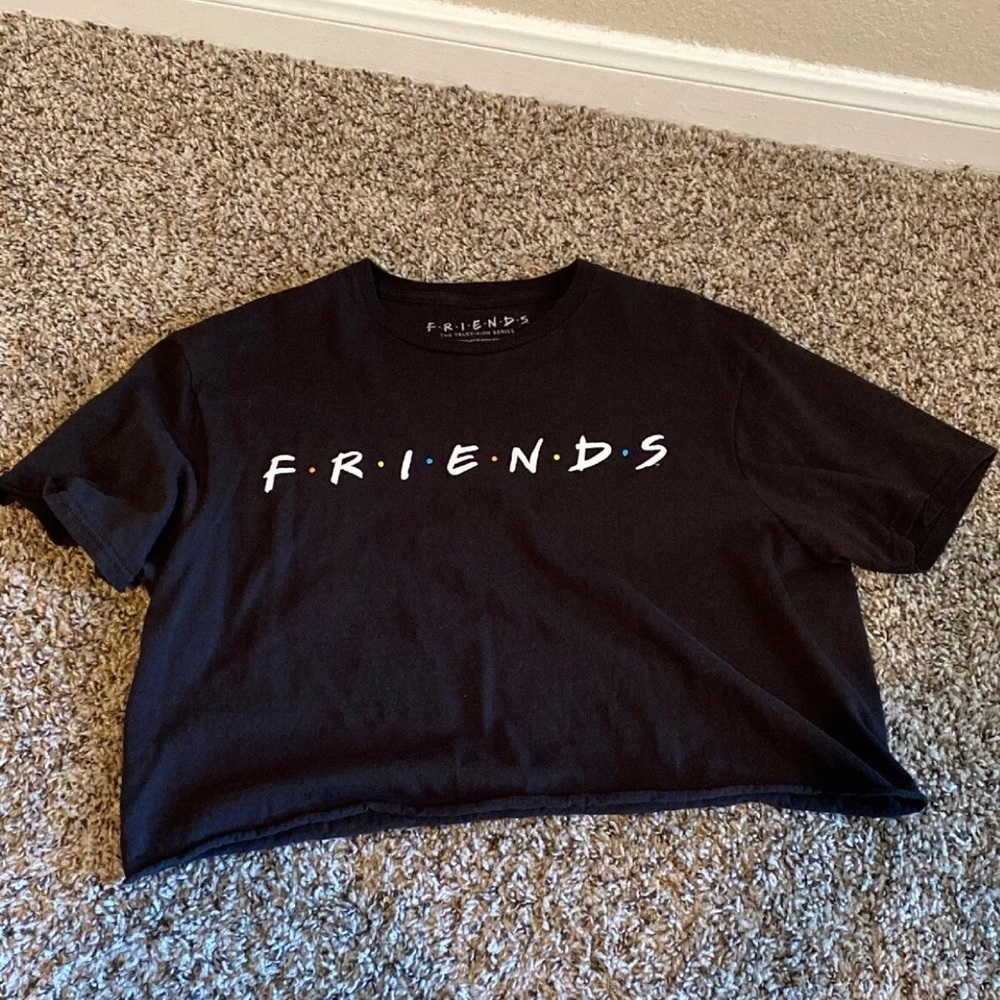 FRIENDS LOGO CROPPED T-SHIRT WOMENS L